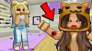 Un BICHO PICÓ a MANDARINA en Brookhaven Roblox