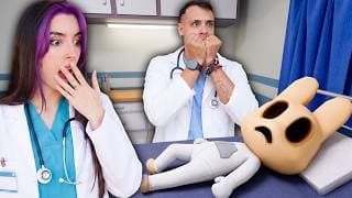 Trabajamos en un HOSPITAL de ANIMALES con ANOMALÍAS en Roblox