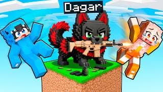 Me Convertí en PERRO BEBÉ con ARMAS para Trollear a Mis Amigos en Minecraft!