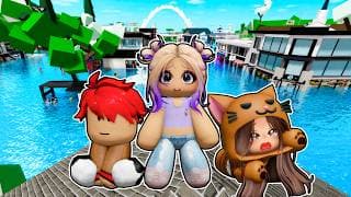 SOBREVIVIMOS a la TORMENTA con INUNDACIÓN siendo BEBÉS en Brookhaven Roblox