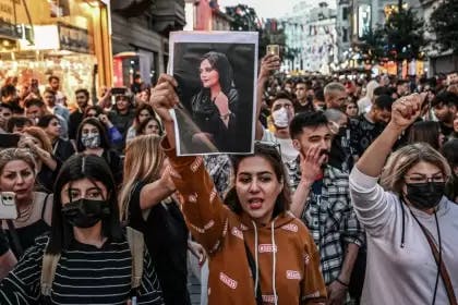 ¿Qué está pasando con las mujeres en Irán?
